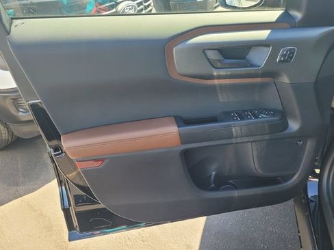 New 2026 Ford Bronco Sport Outer Banks w/ Outer Banks Tech Package+ AWD/4WD image 8