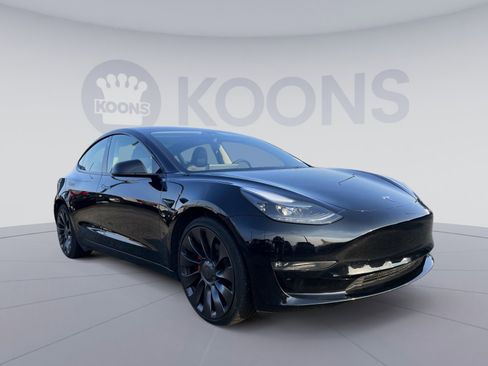 Used 2023 Tesla Model 3 Performance image 10