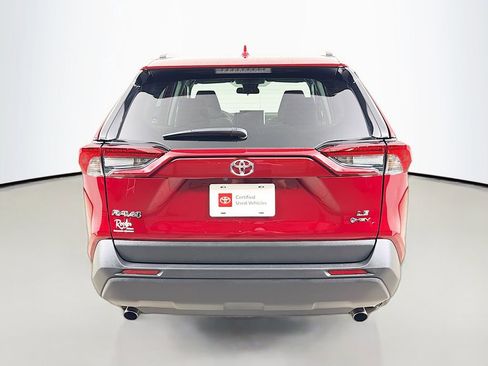 Used 2025 Toyota RAV4 LE AWD/4WD image 7