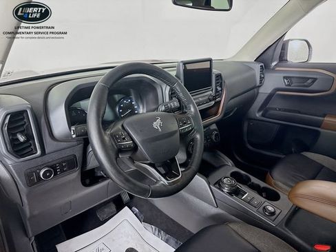 Used 2023 Ford Bronco Sport Outer Banks w/ Tech Package image 10