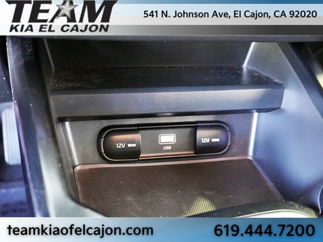 Certified 2025 Kia Soul LX w/ LX Technology Package FWD image 29