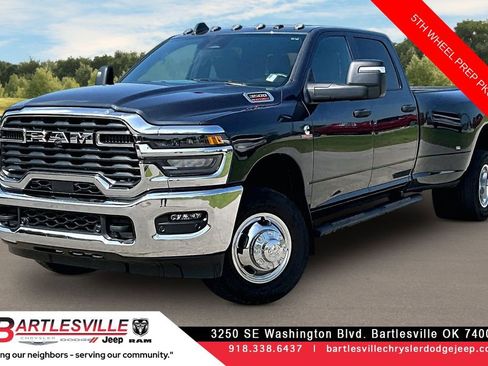 Used 2026 RAM 3500 Tradesman AWD/4WD image 1