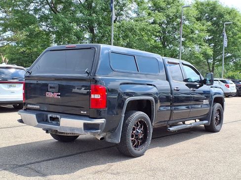 Used 2017 GMC Sierra 1500 SLE w/ Suspension Package, Off-Road AWD/4WD image 4