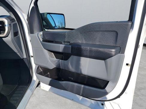 Used 2021 Ford F150 XLT image 33