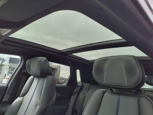 New 2025 Cadillac Lyriq Luxury image 13