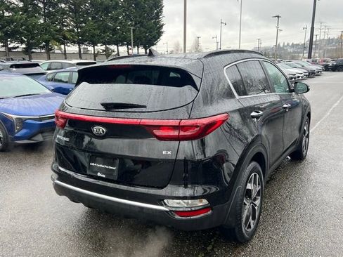 Certified 2022 Kia Sportage EX w/ EX Technology Package image 6