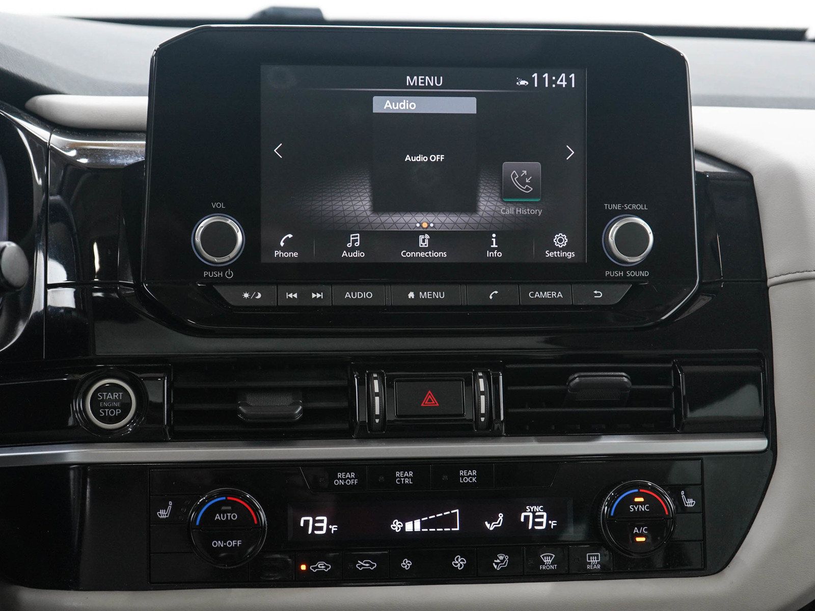 Used 2022 Nissan Pathfinder SV w/ SV Premium Package AWD/4WD image 19