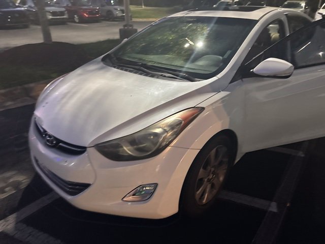 Used 2012 Hyundai Elantra Limited FWD image 2
