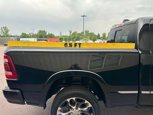 Used 2022 RAM 1500 Limited w/ Body-Colour Bumper Group AWD/4WD image 41