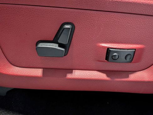 Used 2016 RAM 1500 Rebel w/ Luxury Group image 10