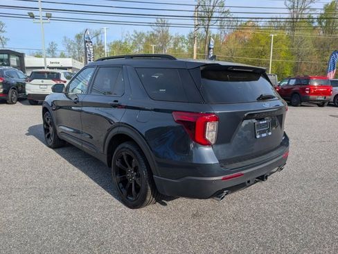 Certified 2023 Ford Explorer ST-Line w/ Class IV Trailer Tow Package image 3