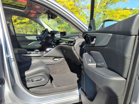 Certified 2023 Acura MDX SH-AWD image 13