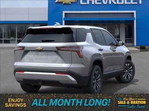 New 2026 Chevrolet Equinox LT image 4