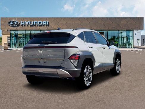 Used 2026 Hyundai Kona SEL Premium AWD/4WD image 8