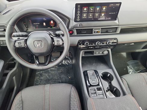 New 2026 Honda Pilot Sport image 13