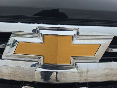 Used 2022 Chevrolet Silverado 1500 LTZ image 14