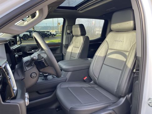 New 2026 GMC Sierra 1500 Denali w/ Denali Reserve Package AWD/4WD image 55