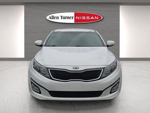 Used 2015 Kia Optima LX image 4