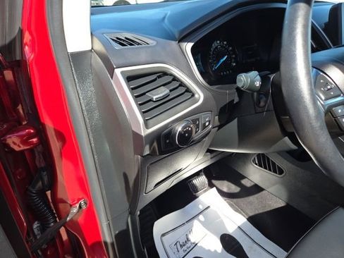 Certified 2023 Ford Edge SEL w/ Convenience Package image 26