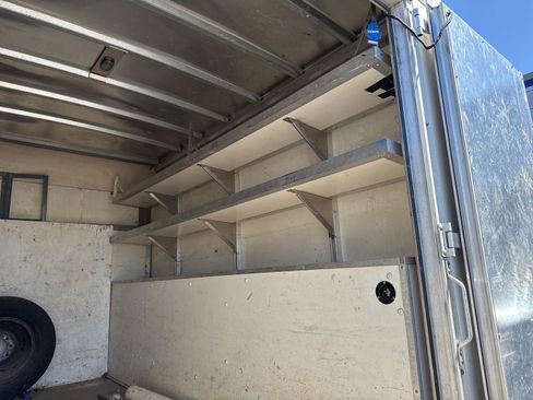 Used 2022 Ford E-350 and Econoline 350 Super Duty w/ Power Windows & Locks Group image 6