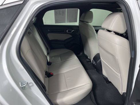 Certified 2024 Honda Civic Sport Touring image 9