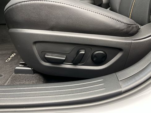 Certified 2025 MAZDA CX-50 AWD 2.5 Hybrid w/ Premium Pkg image 11