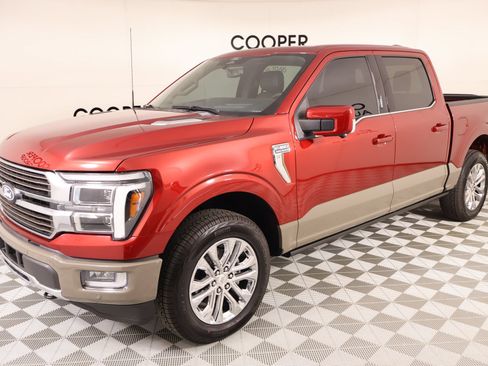 Used 2026 Ford F150 King Ranch w/ Equipment Group 601A High AWD/4WD image 12