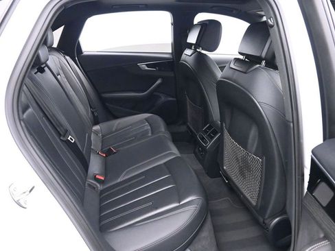 Used 2022 Audi A4 2.0T Premium Plus AWD/4WD image 21
