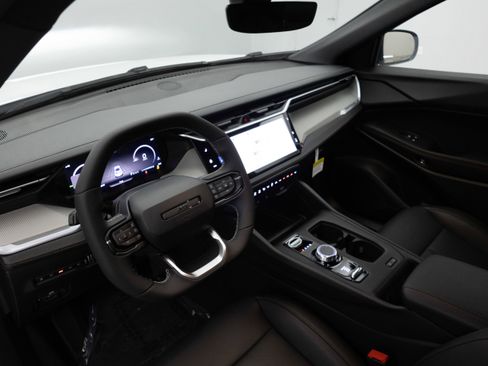New 2026 Jeep Cherokee Limited AWD/4WD image 17