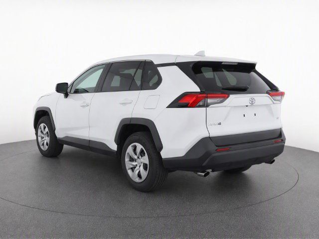 Used 2023 Toyota RAV4 LE FWD image 7