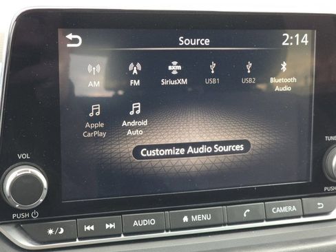 Used 2023 Nissan Rogue SV AWD/4WD image 5
