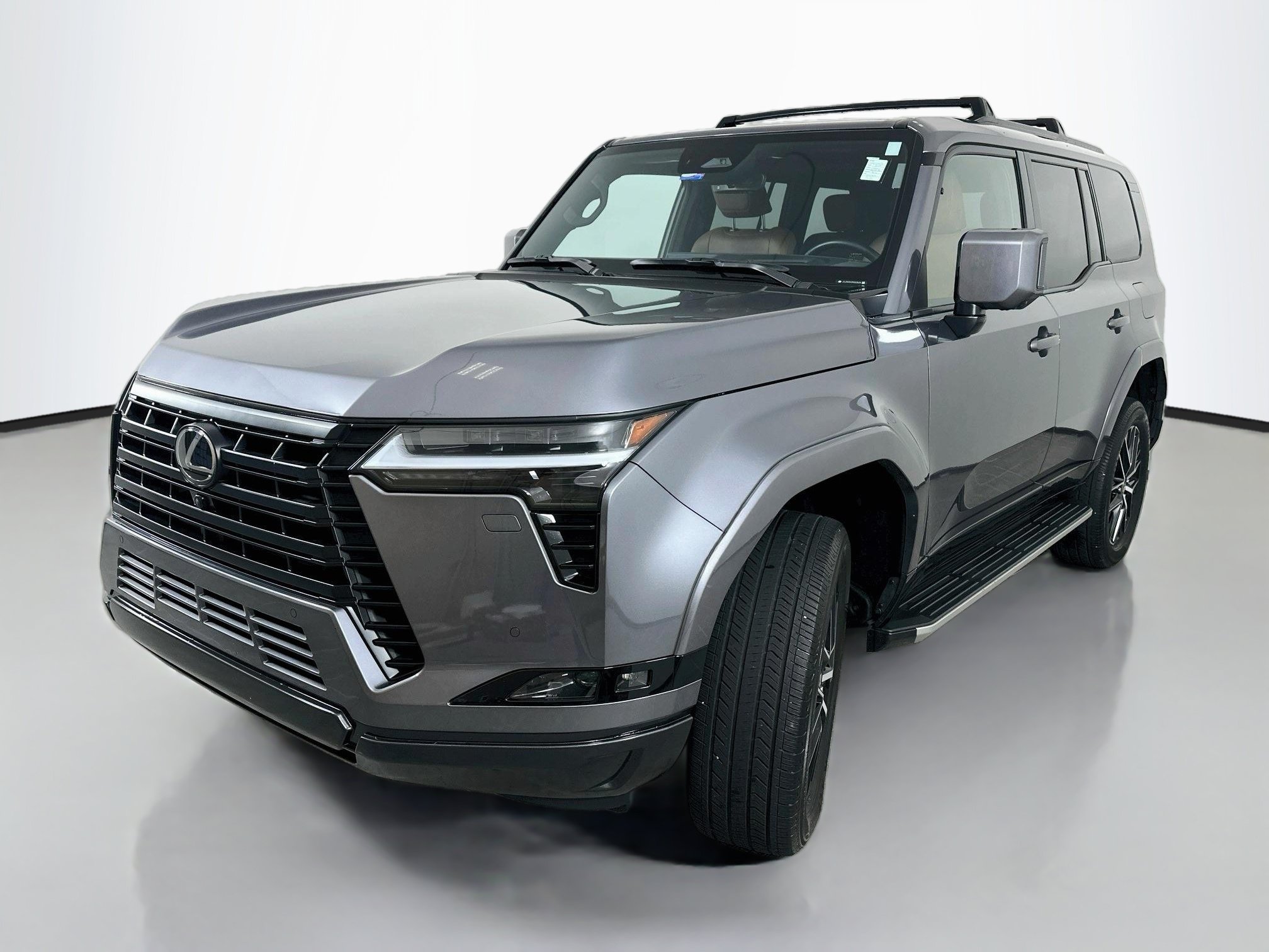 Used 2024 Lexus GX 550 w/ Accessory Package (2T) AWD/4WD image 3