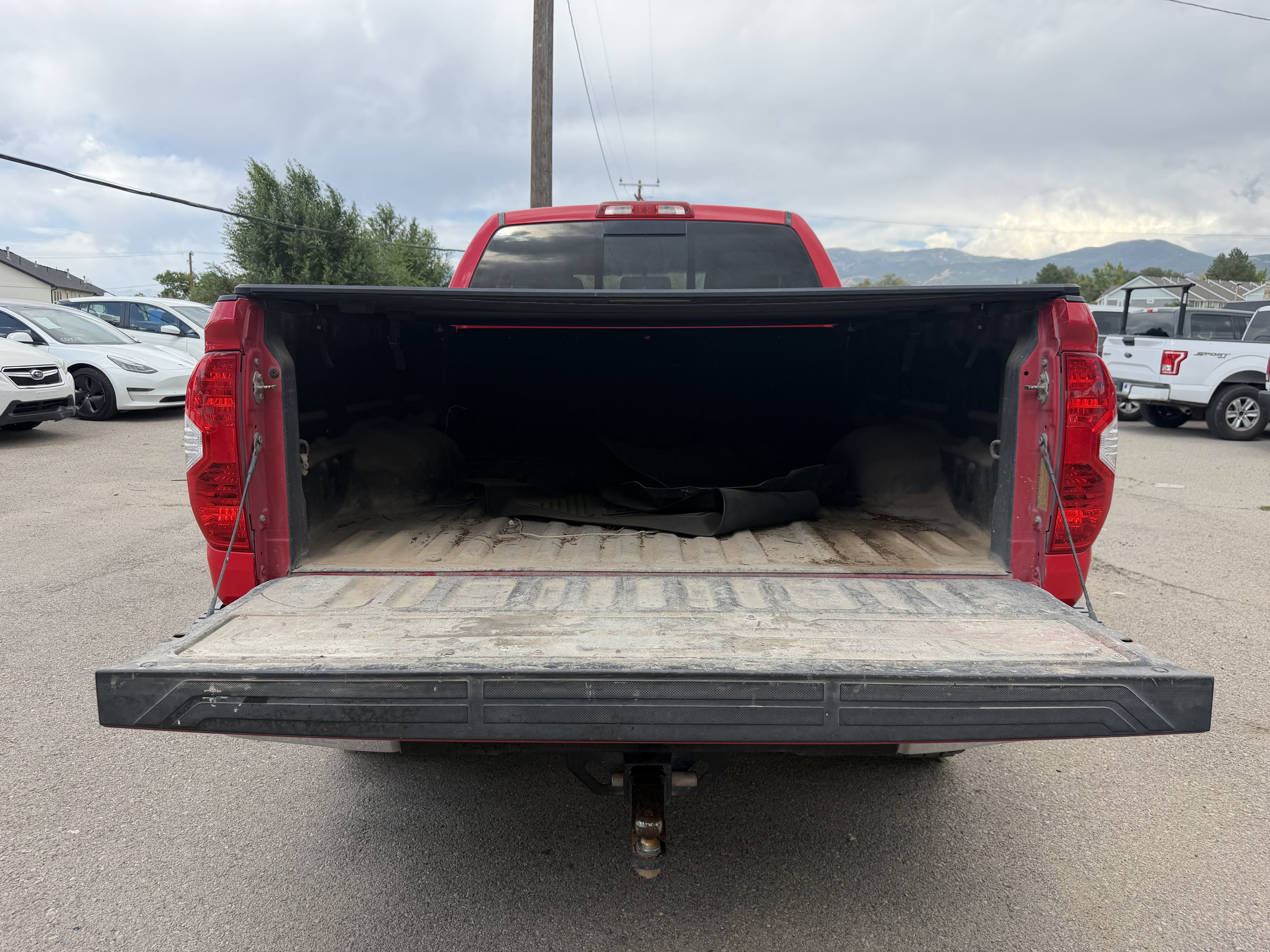 Used 2016 Toyota Tundra SR5 w/ TRD Off Road Package AWD/4WD image 25