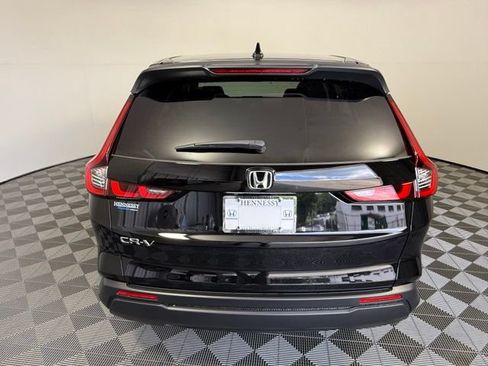 Used 2026 Honda CR-V LX image 5