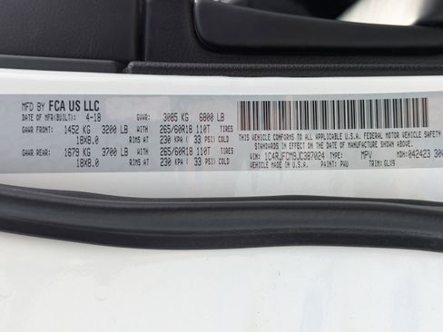 Used 2018 Jeep Grand Cherokee Overland image 53