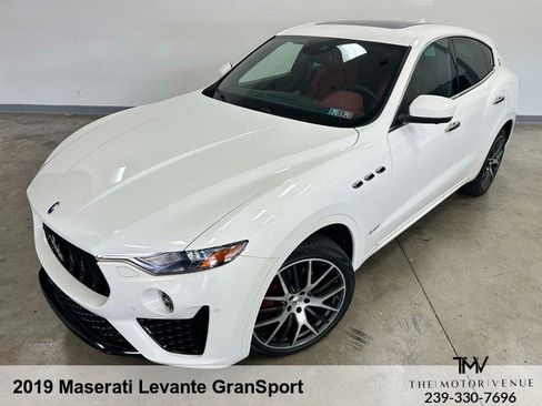 Used 2019 Maserati Levante GranSport image 3