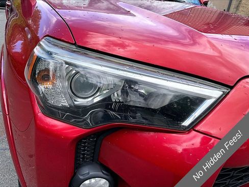 Used 2015 Toyota 4Runner SR5 AWD/4WD image 24