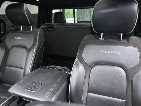 Used 2022 RAM 1500 Laramie AWD/4WD image 16