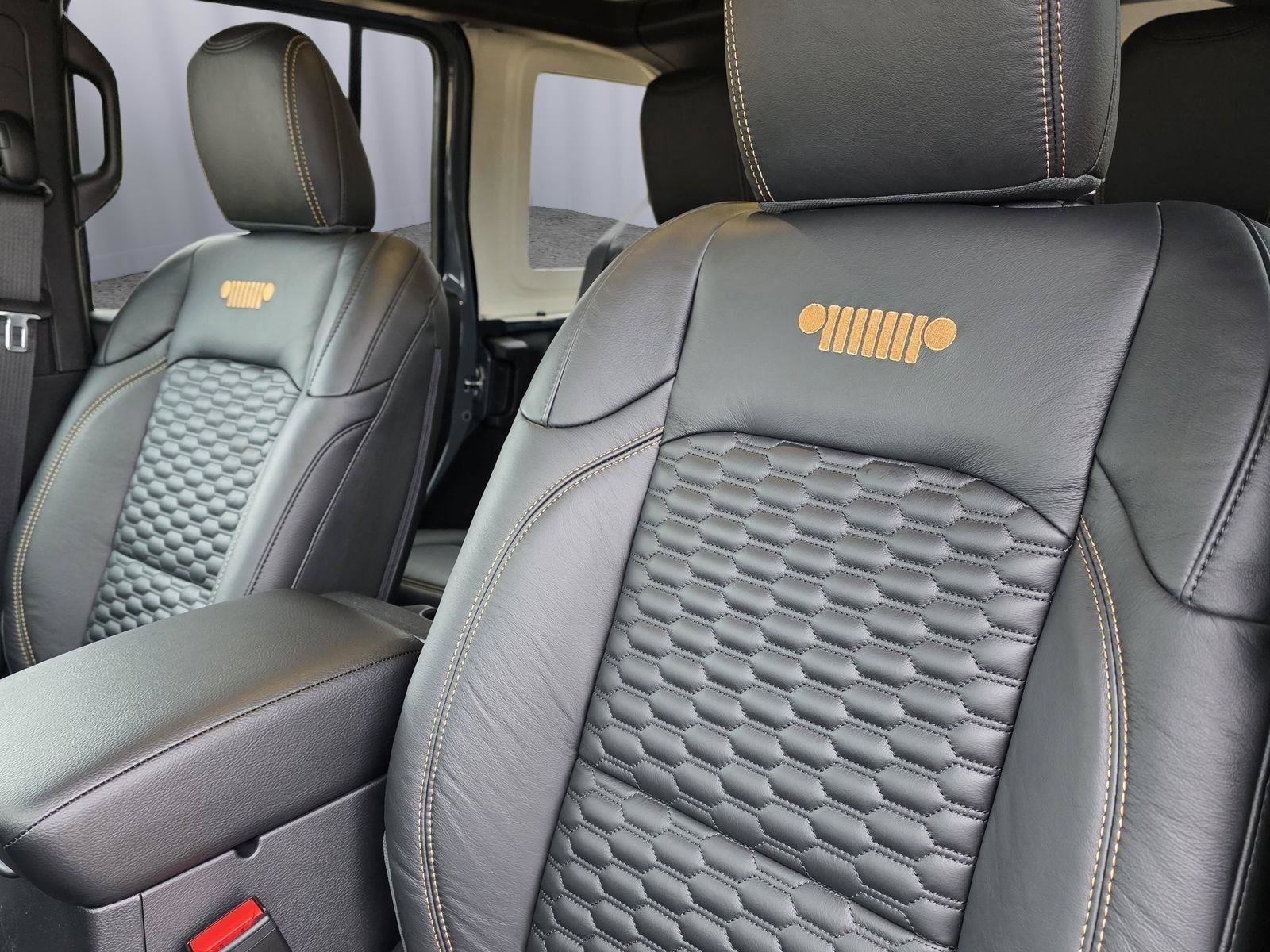 New 2026 Jeep Wrangler Unlimited Sport AWD/4WD image 13