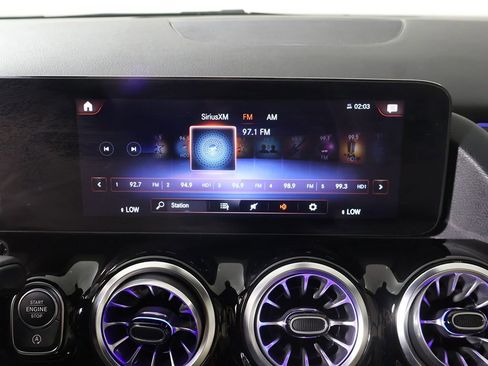 Used 2023 Mercedes-Benz GLA 250 4MATIC w/ Premium Package image 43