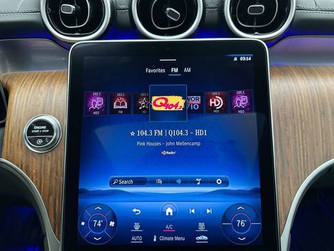 Used 2023 Mercedes-Benz GLC 300 4MATIC image 27