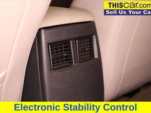 Used 2006 Chrysler 300 C RWD image 25