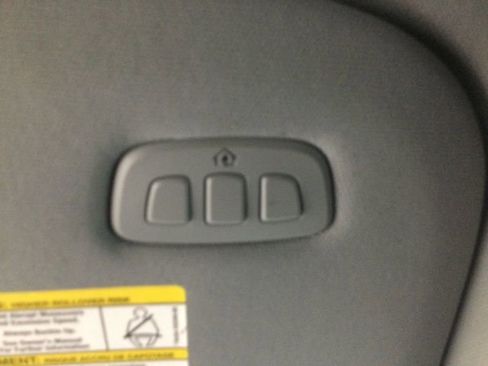 Used 2021 Ford F150 Lariat w/ Max Trailer Tow Package image 23