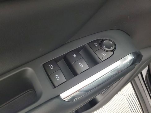 New 2026 Chevrolet Traverse LT w/ Driver Confidence Package image 30