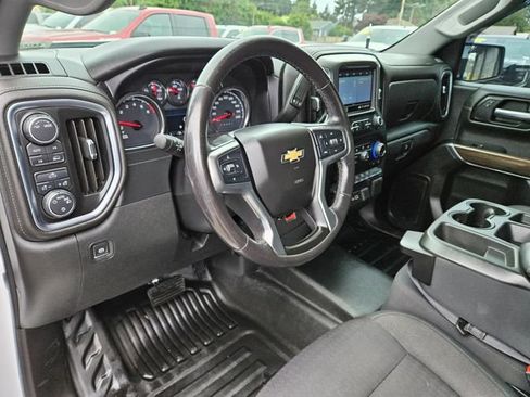 Used 2020 Chevrolet Silverado 1500 LT w/ Fleet Comfort Package AWD/4WD image 24