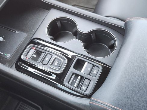 Certified 2024 Honda Pilot TrailSport image 20