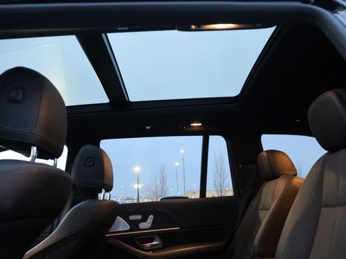 Certified 2022 Mercedes-Benz GLS 450 4MATIC image 14