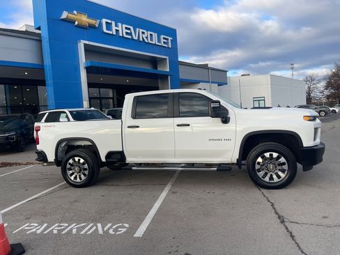 Certified 2022 Chevrolet Silverado 2500 Custom w/ Gooseneck/5TH Wheel Package image 2