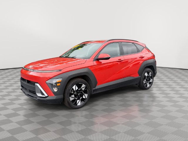Used 2025 Hyundai Kona SEL FWD image 6