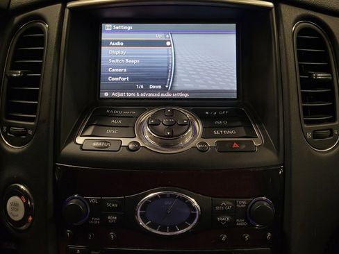 Used 2017 INFINITI QX50 AWD w/ Premium Package image 25